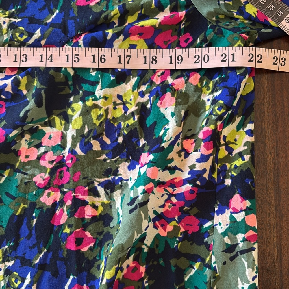 J.Crew Floral Multi-Color Long-Sleeve Blouse Size Medium - Picture 7 of 8